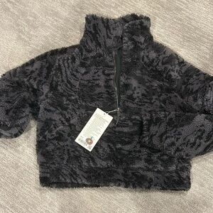NWT Lululemon scuba fleece